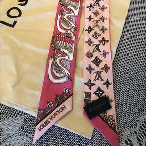 Louis Vuitton Bandeau Pink Geese